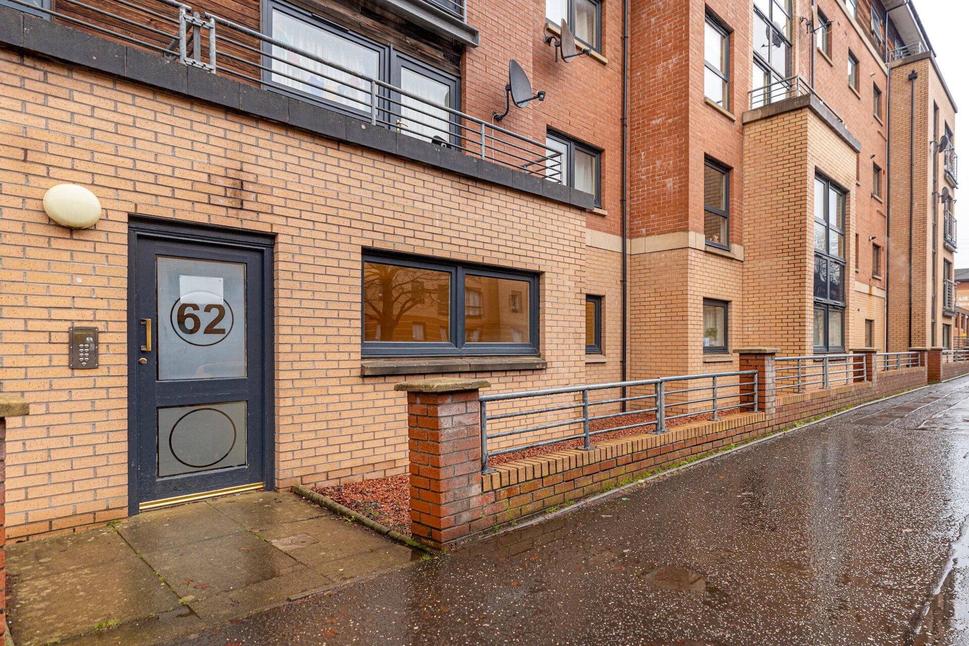 Flat 0/2, 62 Kelvinhaugh Street, Yorkhill, Glasgow, G3 8PW - Picture #2
