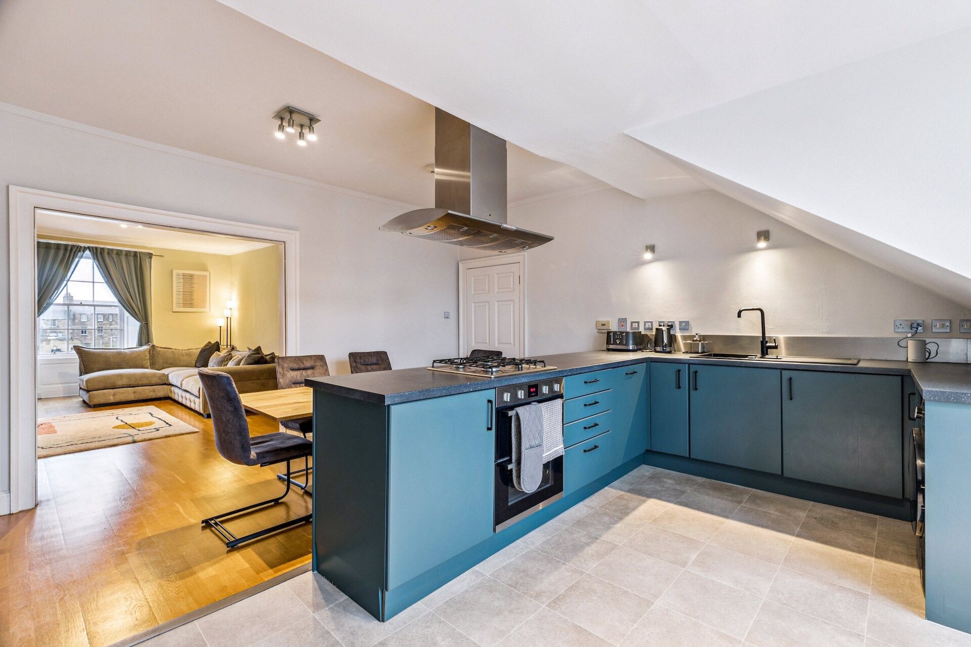 Flat 2, 59 North Castle Street, Edinburgh, Midlothian, EH2 3LJ - Picture #10