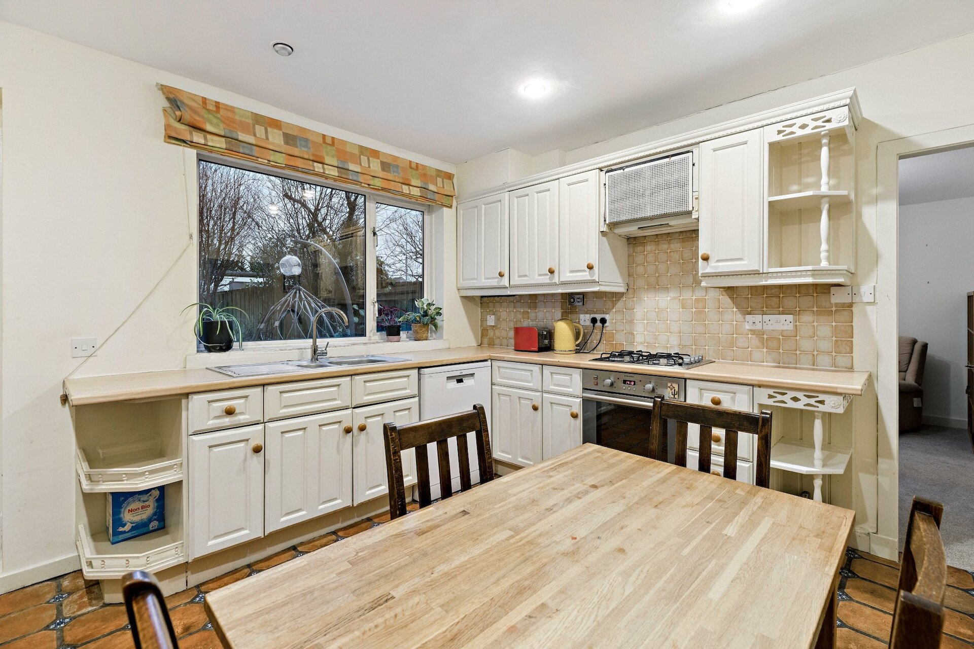 1A Polnoon Street, Eaglesham, Glasgow, East Renfrewshire, G76 0BH - Picture #13