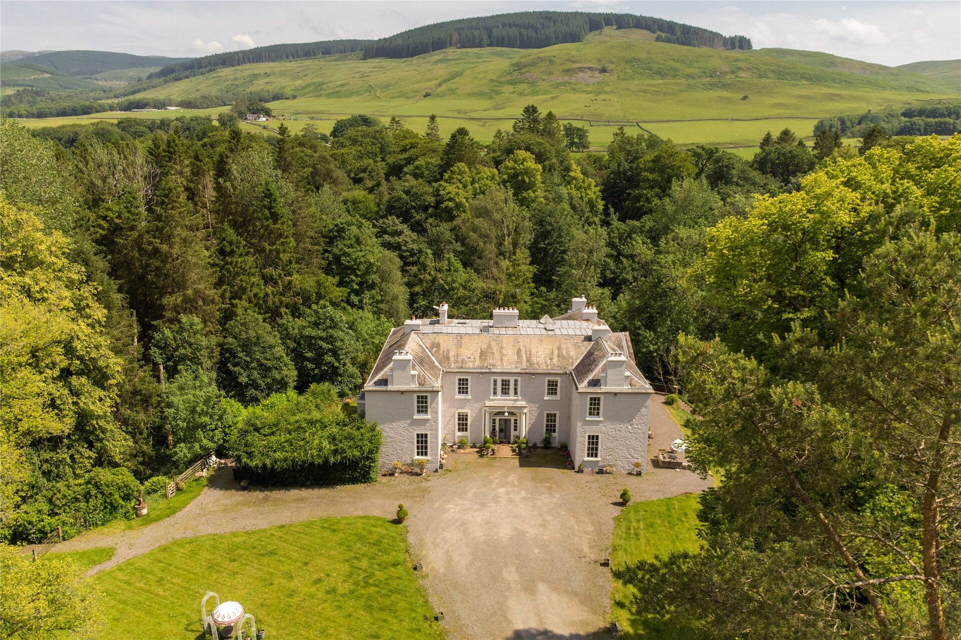 Dumcrieff House, Moffat, Dumfries and Galloway, DG10 9QW - Picture #2