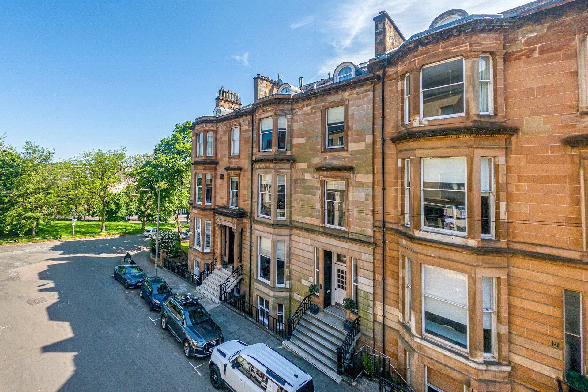2/1, 11 Lynedoch Place, Park, Glasgow, G3 6AB - Picture #1