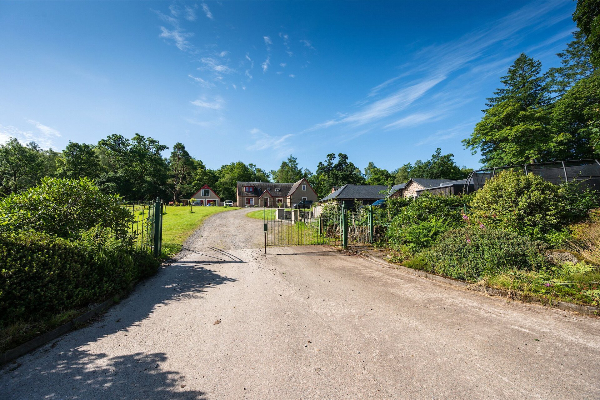 West Mains House, Lodge and Garden, Invertrossachs Road, Callander, Stirlingshire, FK17 8HW - Picture #29