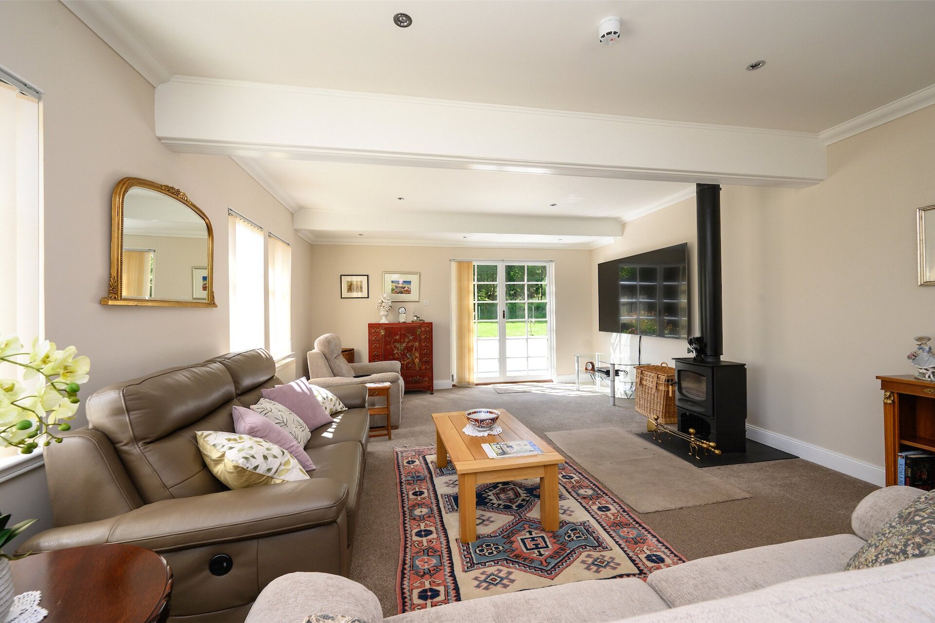 West Mains House, Lodge and Garden, Invertrossachs Road, Callander, Stirlingshire, FK17 8HW - Picture #8