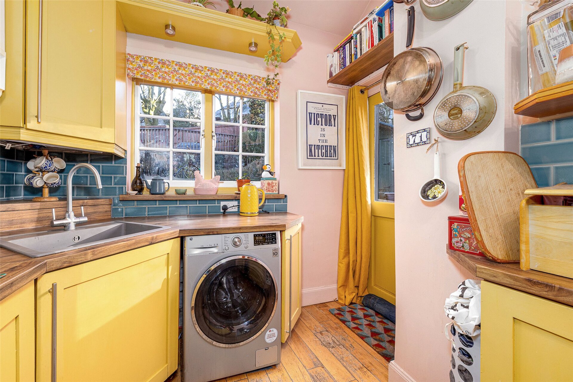 71 Maxwell Avenue, Bearsden, G61 1NZ - Picture #12