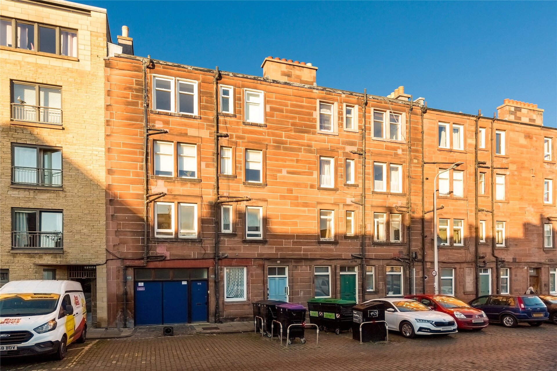 Flat 8 (2F4), 107 Pitt Street, Leith, Edinburgh, EH6 4DE - Picture #1