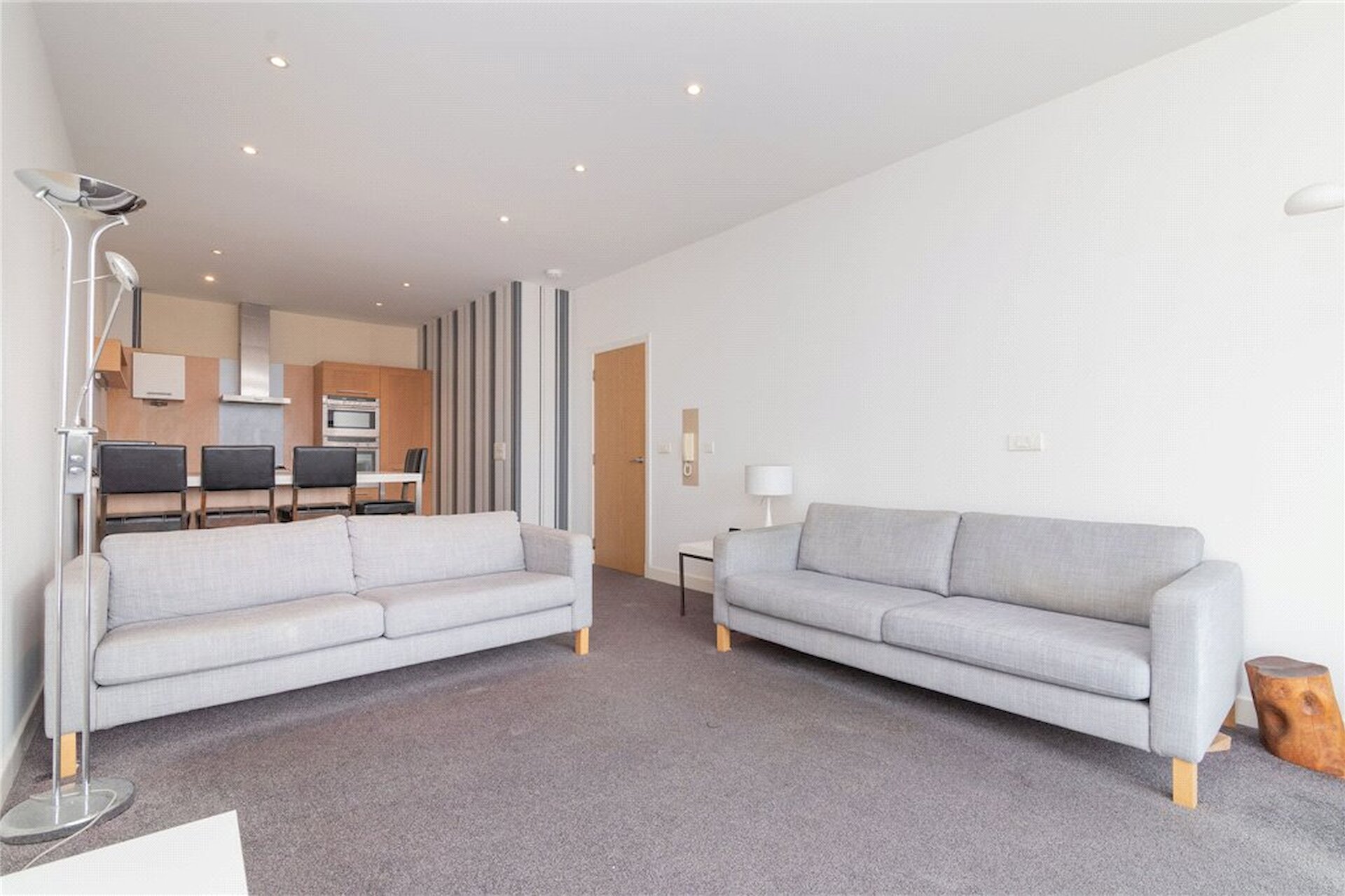 2/1, 60 Southbrae Gardens, Glasgow, G13 1UB - Picture #2