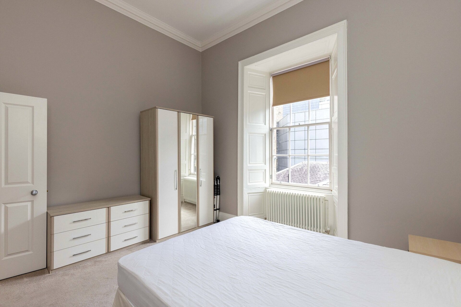 Flat 4, 19 York Place, Edinburgh, Midlothian, EH1 3EB - Picture #8