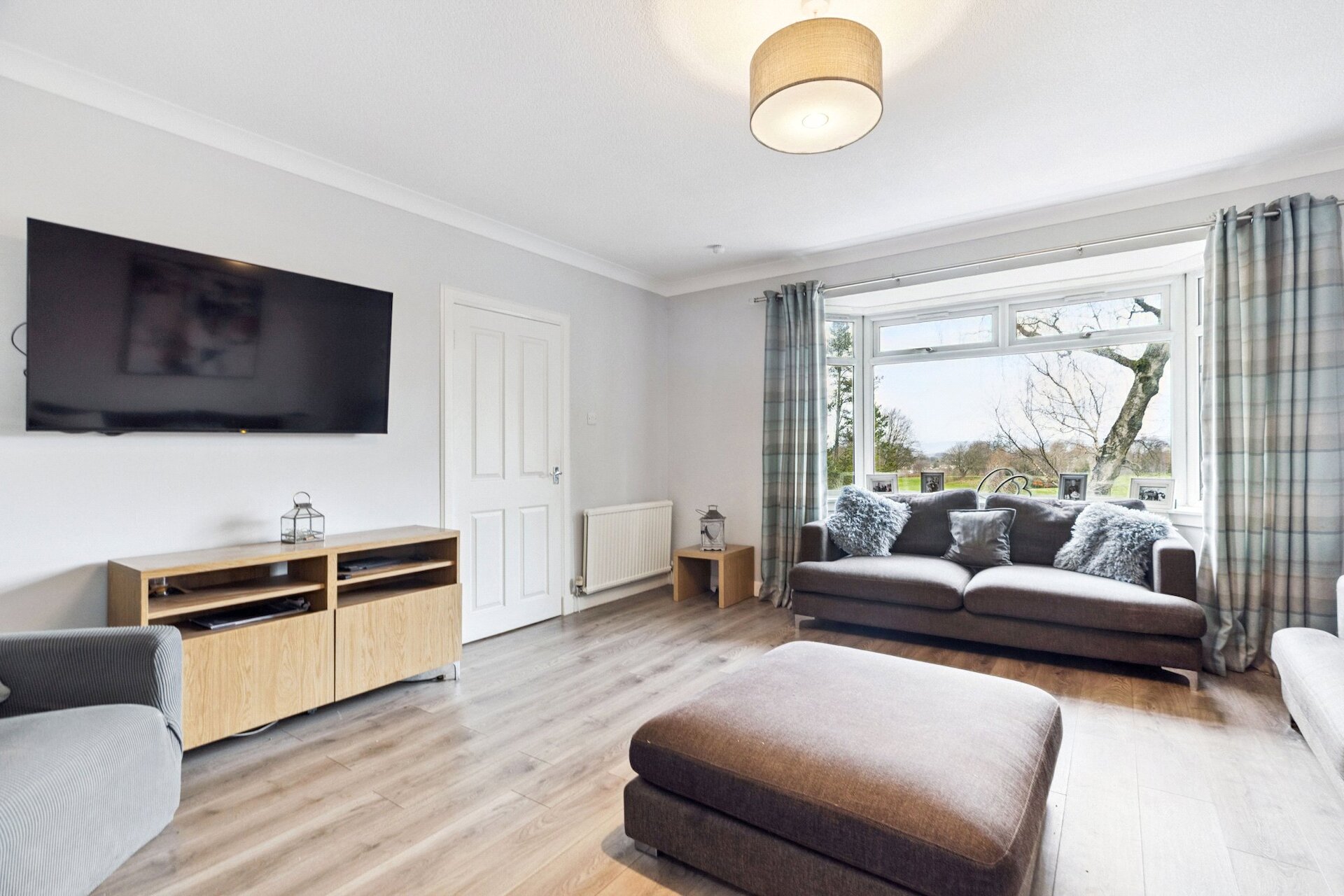 147 Mearns Road, Clarkston, Glasgow, G76 7UU - Picture #8