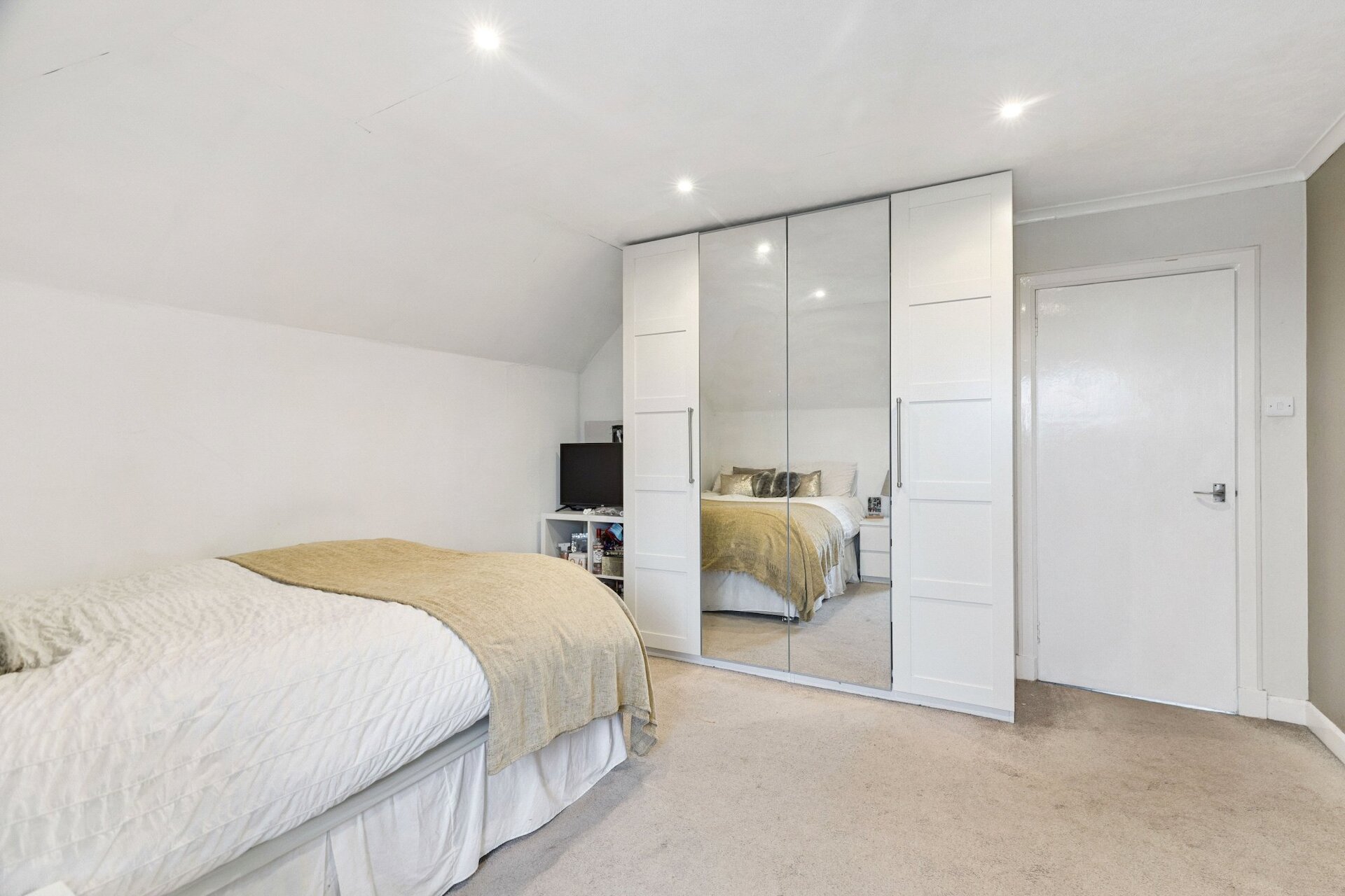 147 Mearns Road, Clarkston, Glasgow, G76 7UU - Picture #27