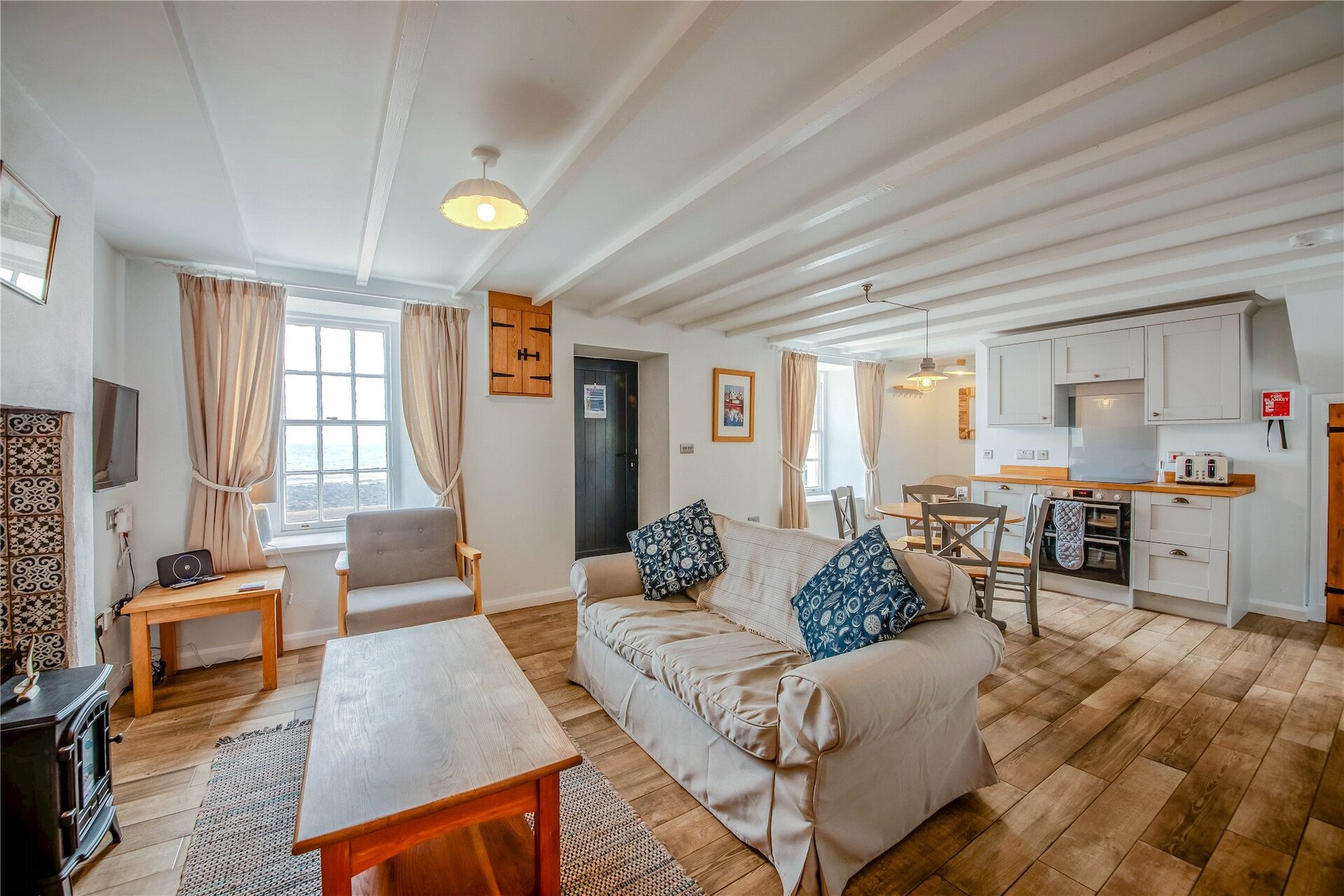 6 Partanhall, Burnmouth, Eyemouth, Scottish Borders, TD14 5SR - Picture #3