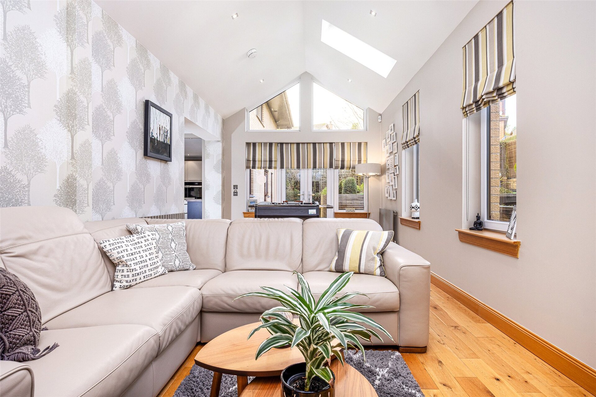 14 Paterson Place, Bearsden, G61 4RU - Picture #39