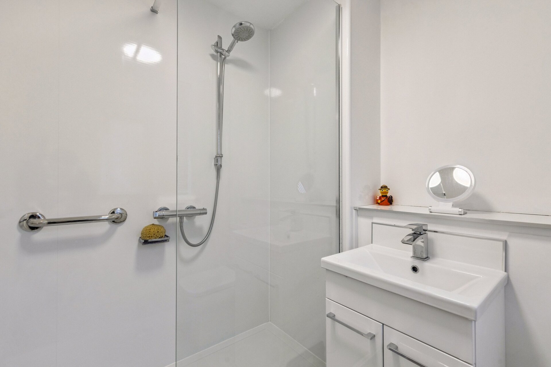 44 Tibbermore Road, Broomhill, Glasgow, G11 7QG - Picture #10