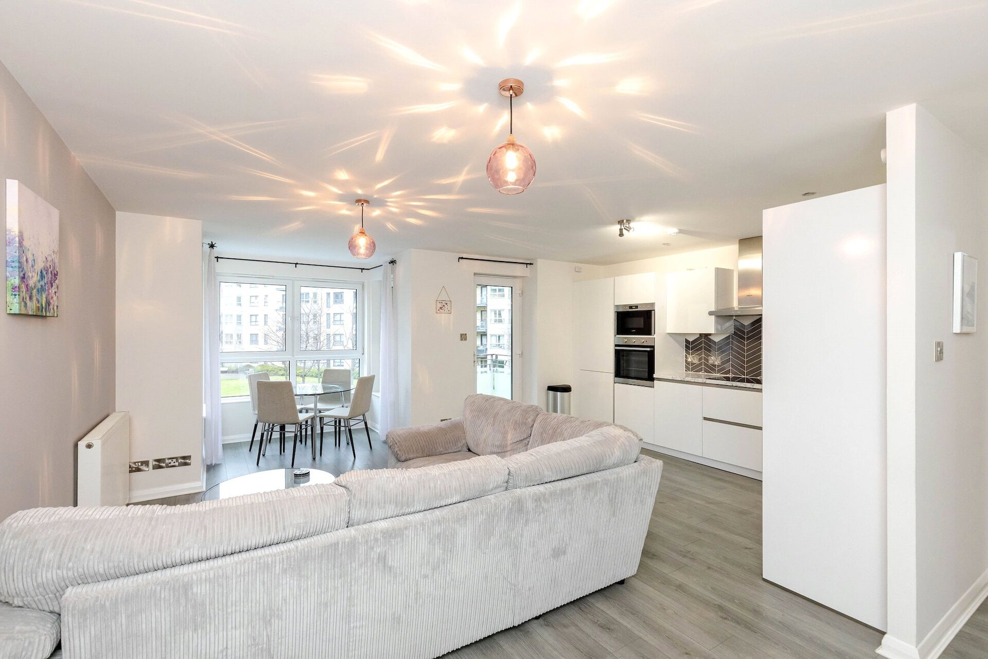 198/7 Lindsay Road, Edinburgh, Midlothian, EH6 6ND - Picture #2