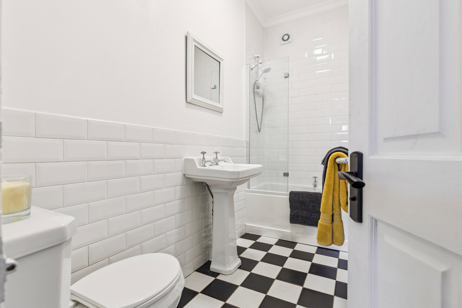 Main Door, 15 Thornwood Drive, Thornwood, Glasgow, G11 7TS - Picture #16