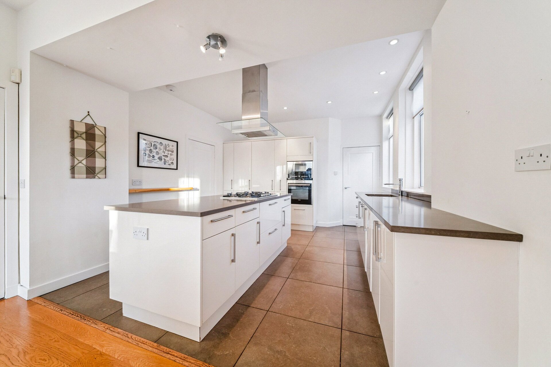 81 Ravelston Dykes, Edinburgh, EH12 6HA - Picture #4