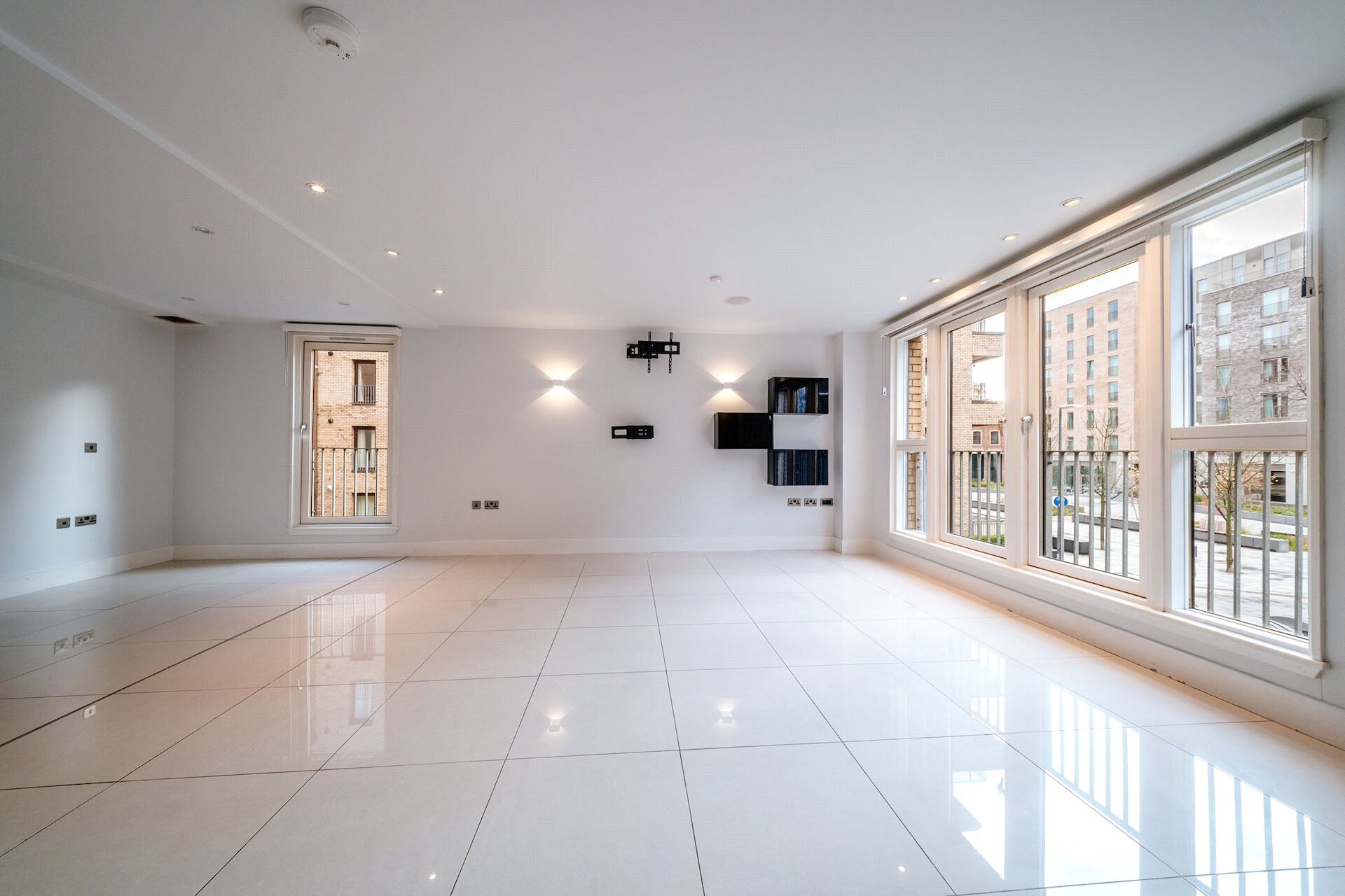 Flat 4, 4 McEwan Square, Edinburgh, EH3 8EL - Picture #6