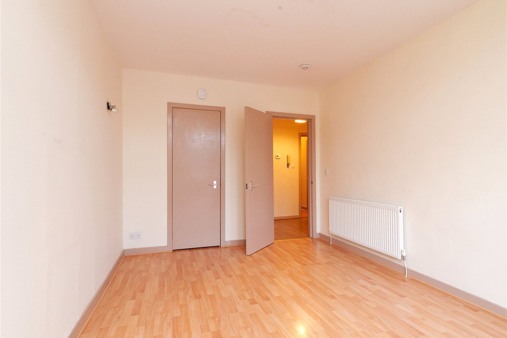 Flat 2/2, 51 Craigmont Drive, Maryhill, Glasgow, G20 9BP - Picture #3
