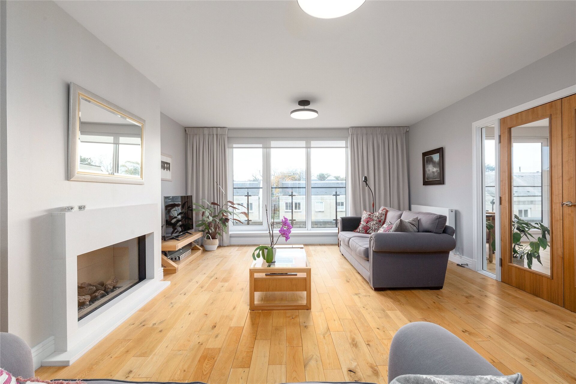 Flat 6, 61 Larkfield Gardens, Edinburgh, EH5 3QB - Picture #4