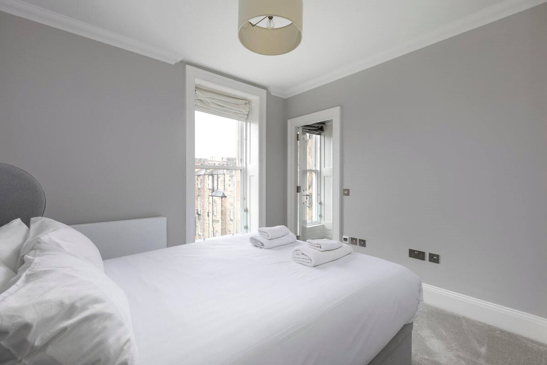 Flat 3, 45 Melville Street, Edinburgh, EH3 7HL - Picture #10