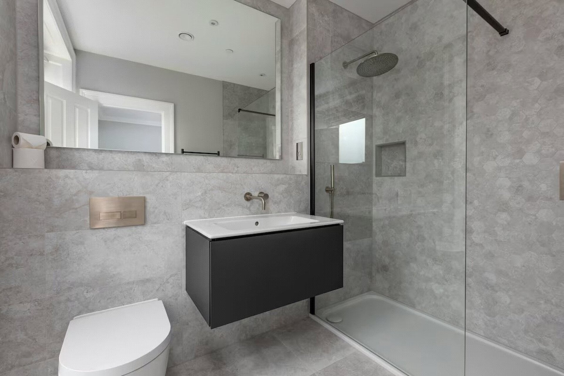 Flat 3, 45 Melville Street, Edinburgh, EH3 7HL - Picture #11