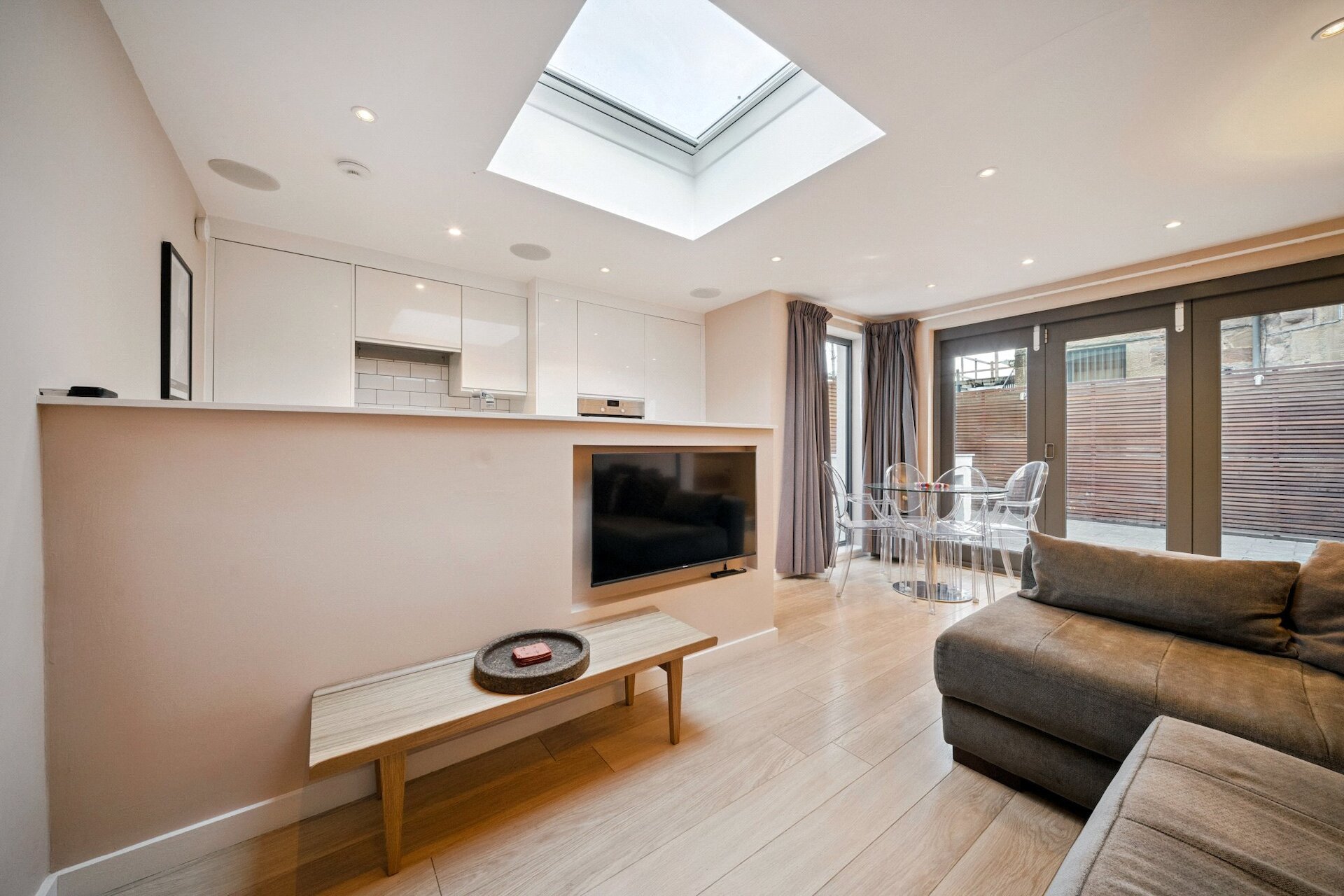 25A The Gatehouse, Spylaw Street, Edinburgh, EH13 0JT - Picture #10